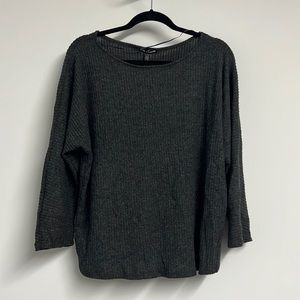 Cable & Gauge - Lightweight Sweater/Soft Long Sleeve